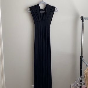 Lulu’s Maxi Halter Tie Dress